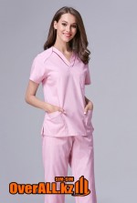 Розовый женский медицинский костюм